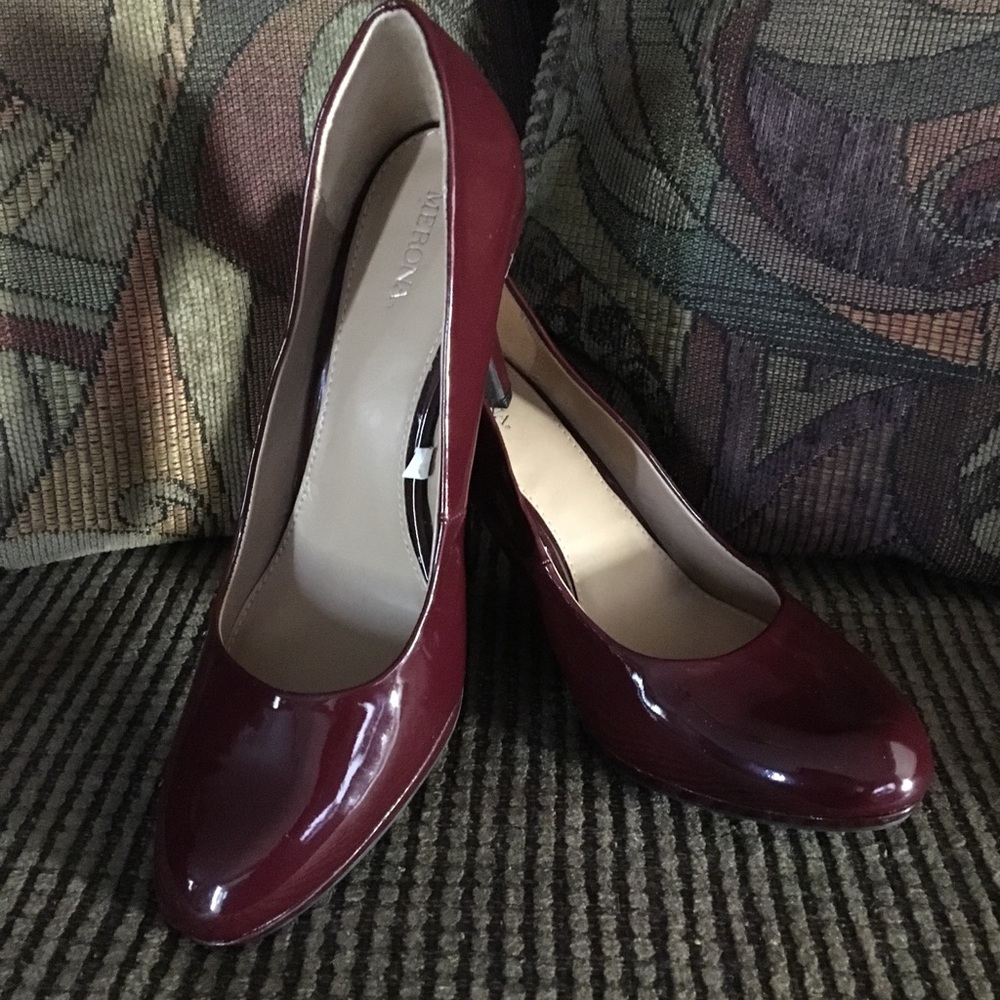 NEW MERONA Wine Burgundy Patent Leather Pumps Sz 8